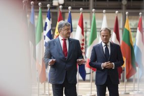 Petr Poroshenko and Donald Tusk