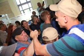 Столкновение между правоохранителями и участниками акции в КГГА