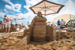Скульптура из песка