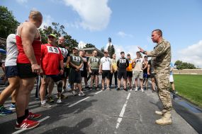 Selection of candidates for participation in the 43rd Marathon of the US Marine Corps
