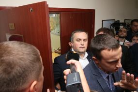 Nazar Holodnitsky and journalists