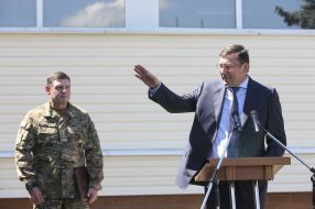 Vitaly Malikov and Yuri Lutsenko