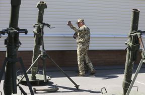 Demonstration of weapons