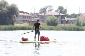 Anton Bondarenko on SUP-board