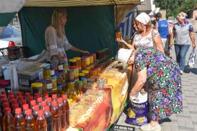 Celebration of Honey Savior (Makovey)