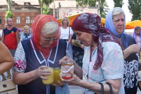 Celebration of Honey Savior (Makovey)