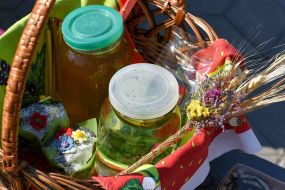 Celebration of Honey Savior (Makovey)