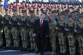 Petro Poroshenko and Viktor Muzhenko