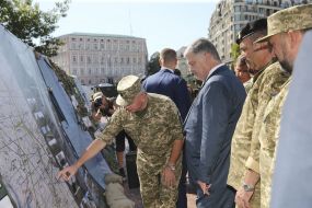 Петр Порошенко