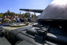 Петр Порошенко