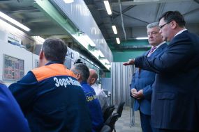 Petro Poroshenko and Konstantin Kartoshkin