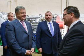 Petro Poroshenko and Konstantin Kartoshkin