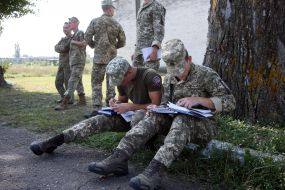 Army servicemen-reservists of the Armed Forces