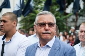 Анатолий Гриценко