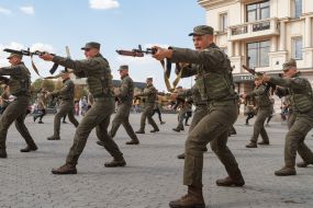 Speech of soldiers and students