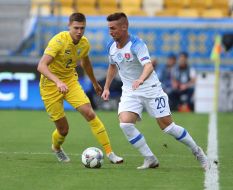 Игровой момент матча