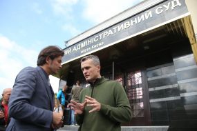 Evgeny Nishchuk and Igor Lutsenko