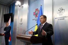 Stepan Poltorak and Gavin Williamson