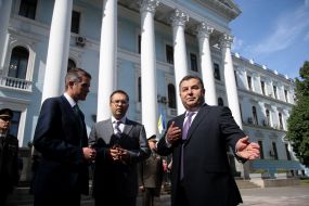 Stepan Poltorak and Gavin Williamson