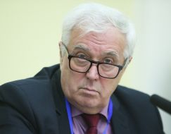 Александр Кашанов