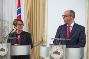 Andrey Parubiy and Tone Wilhelmsen Tryoen