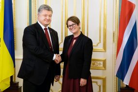 Petr Poroshenk and Tone Wilhelmsen Tryoen