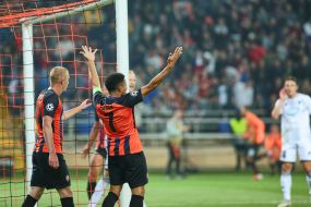 Игровой момент матча