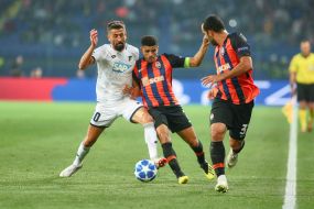 Игровой момент матча