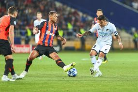 Игровой момент матча