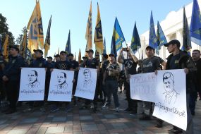 Participants of the action near the VRU