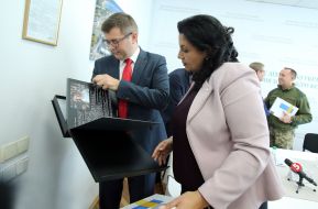 Ivanna Klimpush-Tsintsadze and Vitaly Petruk