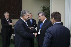 Петро Порошенко та Родольфо Нін Новоа