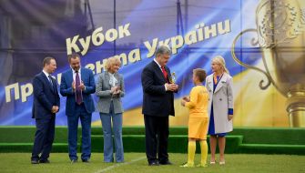 Igor Rainin, Andrei Pavelko, Irina Lutsenko, Petro Poroshenko and Yulia Svetlichnaya