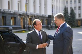 Petr Poroshenko and François Hollande