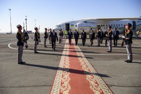 Vladimir Groisman at the airport of Chisinau