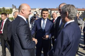 Участники саммита