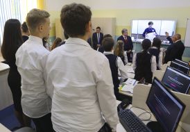 Petro Poroshenko visited the gymnasium in Bolgrad