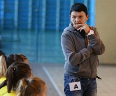 Майя Карбунар