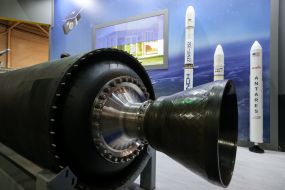 Макет маршевого двигателя для оперативно-тактической ракеты