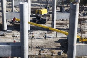Construction of the Podolsky-Voskresensky bridge