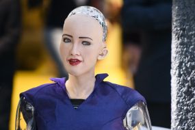 Sophia (robot)