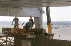 Будівництво в аеропорту "Київ"