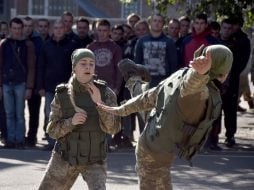 Demonstration of techniques of unarmed combat