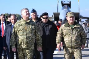 Petro Poroshenko, Alexander Turchinov, Stepan Poltorak