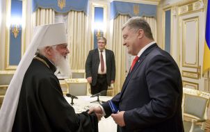 Митрополит Макарій та Петро Порошенко