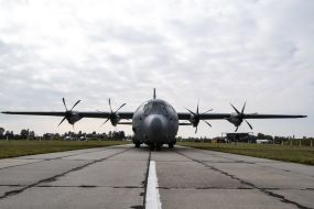 Военно-транспортный самолет С-130