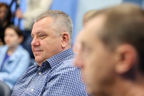 Учасник круглого столу