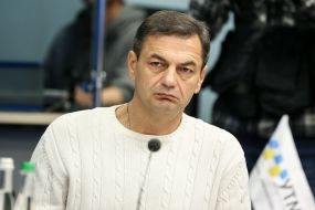 Учасник круглого столу