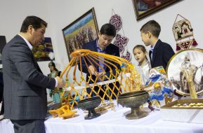 Participants and guests of the fifth festival of world cultures