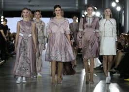 Fashion show from Chernikova